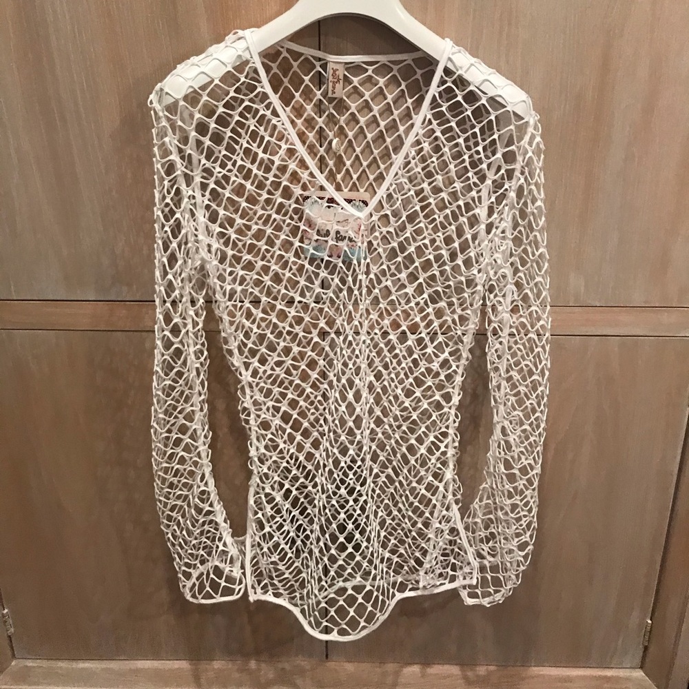 Luli fama coverup or shirt white NWT
